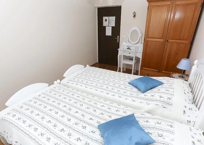 Pensionat & Savonari 3*