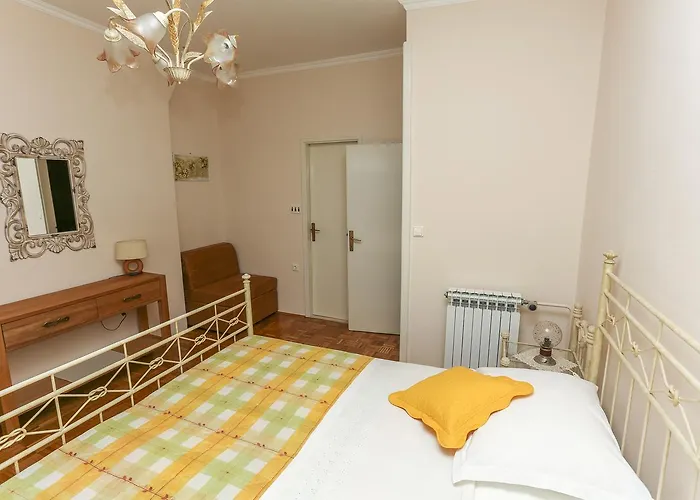 & Savonari 3* Orašac