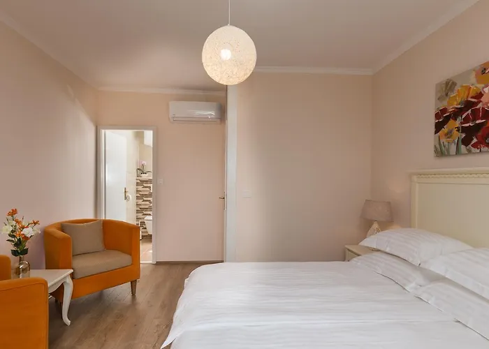& Savonari 3* Orašac