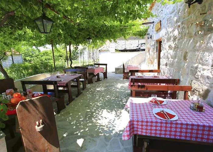 & Savonari Pensionat