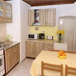 & Savonari Guest house 3*