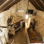 & Savonari Penzion