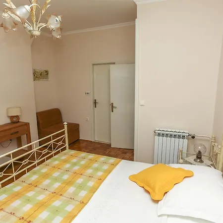 & Savonari 3* Orasac